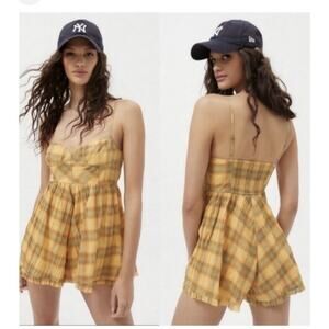 Urban Outfitters Women's Adjustable Straps Plaid Romper Yellow Sz Large
